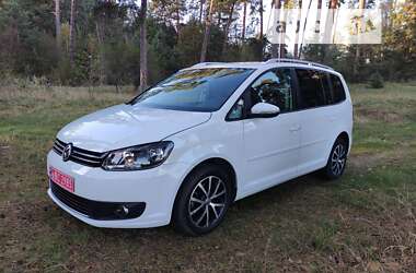 Мінівен Volkswagen Touran 2014 в Рівному