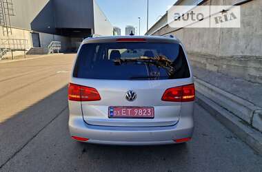 Минивэн Volkswagen Touran 2011 в Киеве