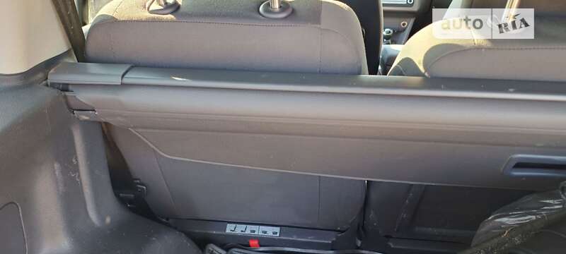 Минивэн Volkswagen Touran 2007 в Кривом Роге