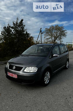 Мінівен Volkswagen Touran 2006 в Хоролі