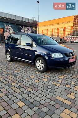 Мінівен Volkswagen Touran 2005 в Луцьку