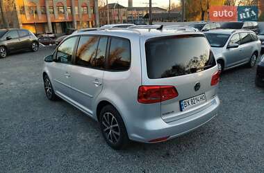 Минивэн Volkswagen Touran 2014 в Хмельницком