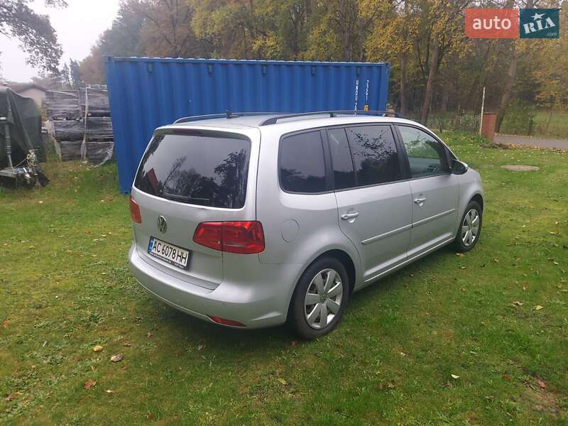 Минивэн Volkswagen Touran 2012 в Нововолынске фото 2 Минивэн Volkswagen Touran 2012 в Нововолынске