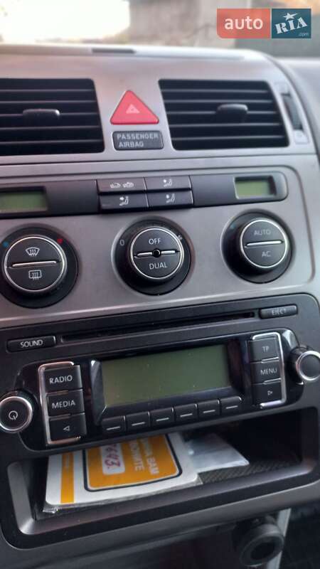 Минивэн Volkswagen Touran 2008 в Новоднестровске