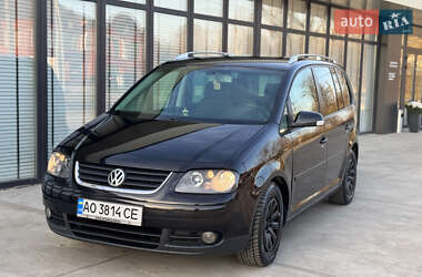 Мінівен Volkswagen Touran 2006 в Іршаві