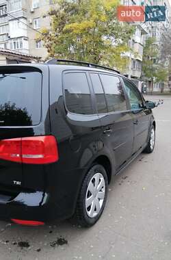 Мінівен Volkswagen Touran 2011 в Одесі