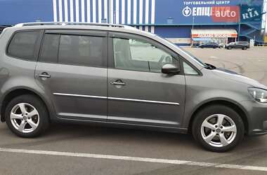 Минивэн Volkswagen Touran 2010 в Ровно