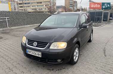 Мінівен Volkswagen Touran 2004 в Житомирі