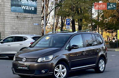 Мінівен Volkswagen Touran 2012 в Миколаєві