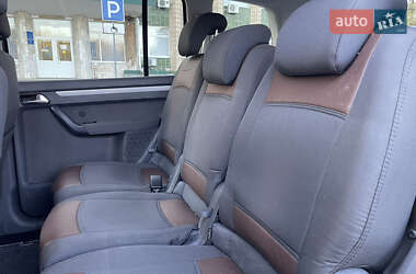 Минивэн Volkswagen Touran 2012 в Николаеве