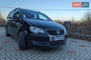 Минивэн Volkswagen Touran 2007 в Косове