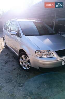 Мінівен Volkswagen Touran 2006 в Харкові