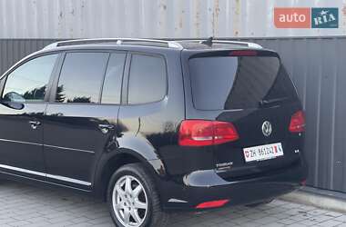 Минивэн Volkswagen Touran 2013 в Луцке