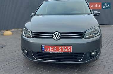 Мінівен Volkswagen Touran 2011 в Миколаєві