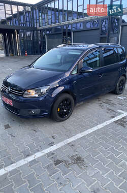 Мінівен Volkswagen Touran 2013 в Рівному