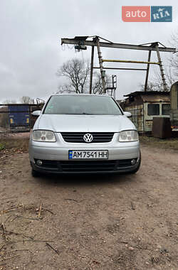 Мінівен Volkswagen Touran 2006 в Овручі