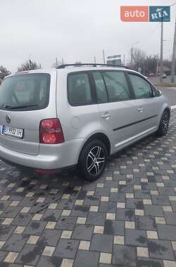 Мінівен Volkswagen Touran 2007 в Полтаві