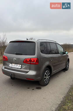 Минивэн Volkswagen Touran 2011 в Стрые