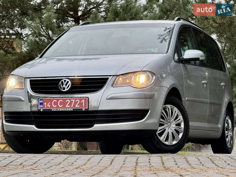 Минивэн Volkswagen Touran 2007 в Дрогобыче