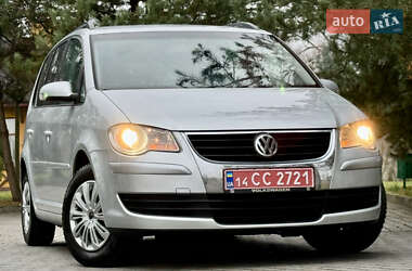 Минивэн Volkswagen Touran 2007 в Дрогобыче