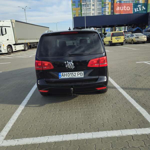 Минивэн Volkswagen Touran 2012 в Ивано-Франковске