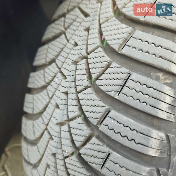 Минивэн Volkswagen Touran 2012 в Ивано-Франковске