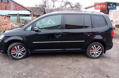 Минивэн Volkswagen Touran 2013 в Луцке