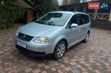 Мінівен Volkswagen Touran 2004 в Бару