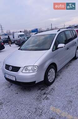 Минивэн Volkswagen Touran 2006 в Черновцах