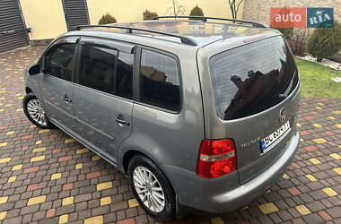 Минивэн Volkswagen Touran 2006 в Львове