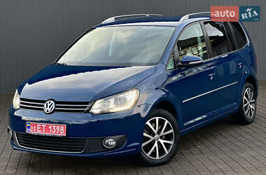 Минивэн Volkswagen Touran 2012 в Сарнах