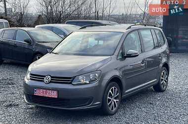 Минивэн Volkswagen Touran 2011 в Ровно