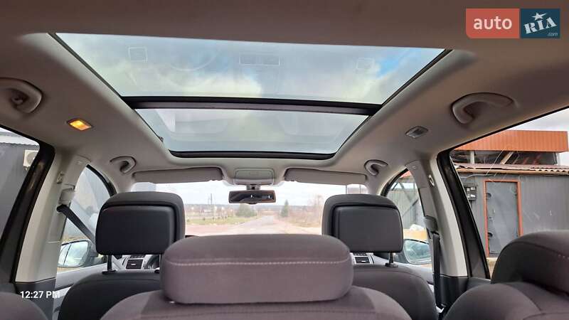 Volkswagen Touran 2013