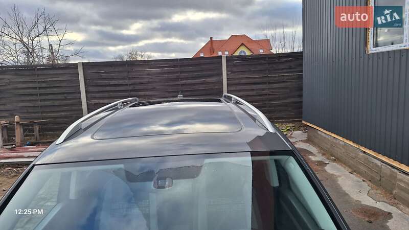 Минивэн Volkswagen Touran 2013 в Киеве