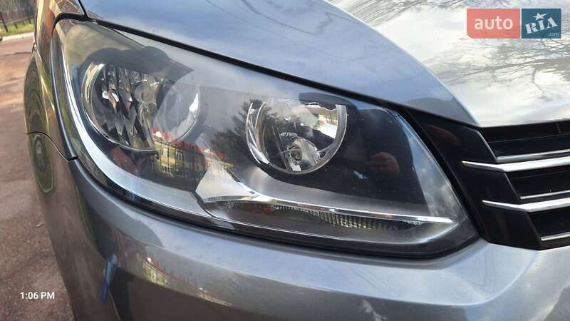 Минивэн Volkswagen Touran 2013 в Киеве