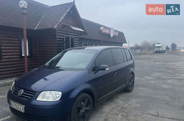 Минивэн Volkswagen Touran 2004 в Решетиловке