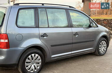 Минивэн Volkswagen Touran 2003 в Луцке