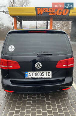 Мінівен Volkswagen Touran 2014 в Верхньодніпровську