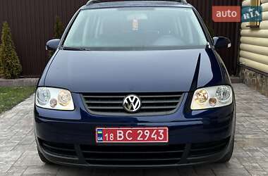 Мінівен Volkswagen Touran 2005 в Сарнах