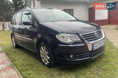 Минивэн Volkswagen Touran 2008 в Черновцах