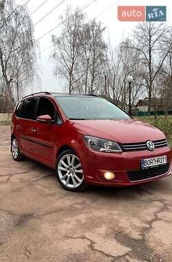 Мінівен Volkswagen Touran 2013 в Лубнах