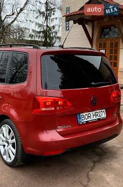 Мінівен Volkswagen Touran 2013 в Лубнах