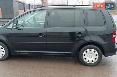 Минивэн Volkswagen Touran 2008 в Ковеле