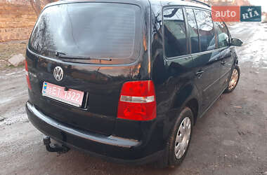 Мінівен Volkswagen Touran 2004 в Полтаві