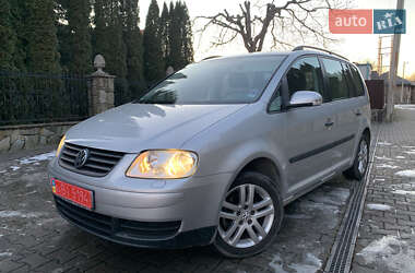 Минивэн Volkswagen Touran 2004 в Надворной