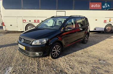 Мінівен Volkswagen Touran 2011 в Калуші