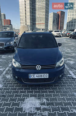 Минивэн Volkswagen Touran 2012 в Черновцах