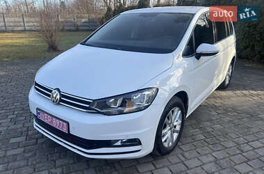 Мікровен Volkswagen Touran 2016 в Самборі