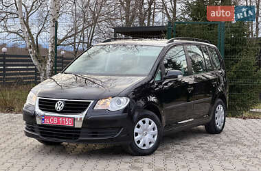 Мінівен Volkswagen Touran 2007 в Стрию