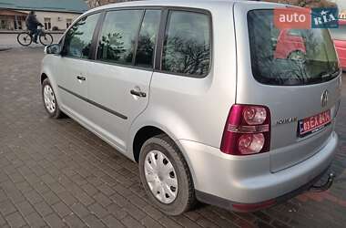 Мінівен Volkswagen Touran 2009 в Кам'янці